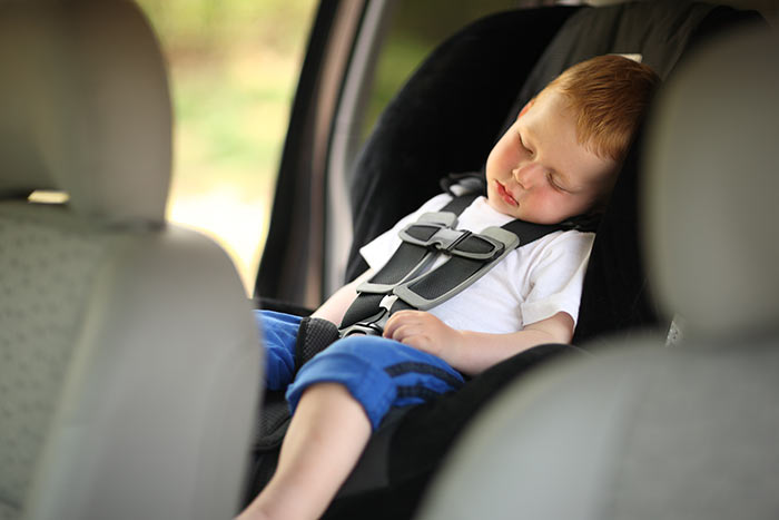 child-sleeping-car-seat